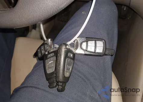 2011 Hyundai Veracruz Limited z USA, uszkodzony, nr VIN KM8NUDCC4BU146254